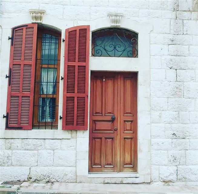 💫 Lebanese House ________________________ lebanesehouse ... (Bikfaïya, Mont-Liban, Lebanon)