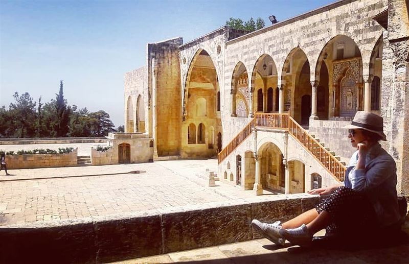 Lebanese Tourist 📸 woman  nofilter  l4l  saturday  beirut  quoteoftheday... (Beiteddine Palace)