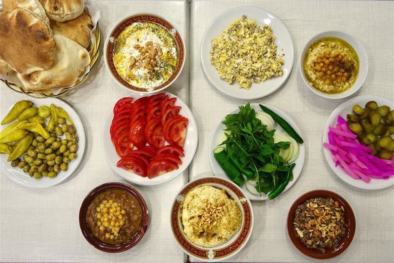  lebanesebread  beans  hummus  beirut  lebanon🇱🇧  lebanesebreakfast ...