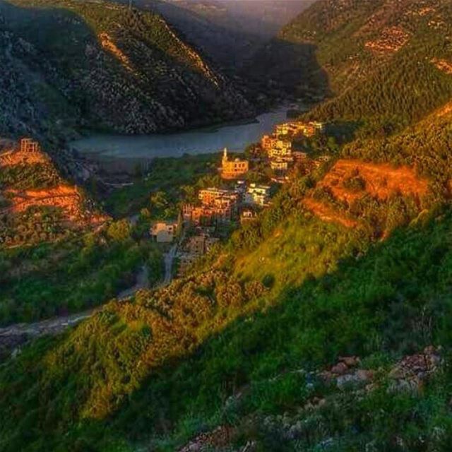  lebanesehouses  lebanesevillages 3younsamak ouyounelsamak  3younsamak ... (Ouyoun El Samak Waterfalls)