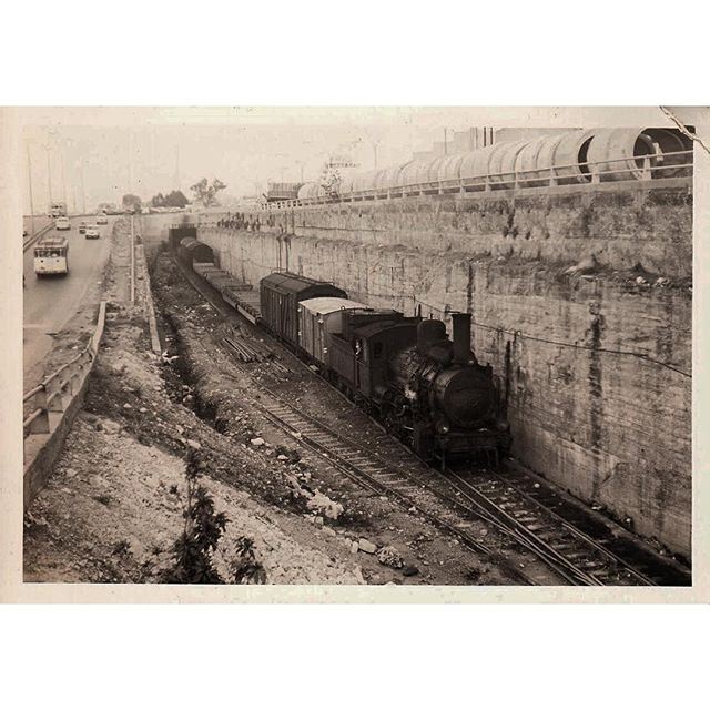 LebaneseTrain Charles Helou - 1972 .