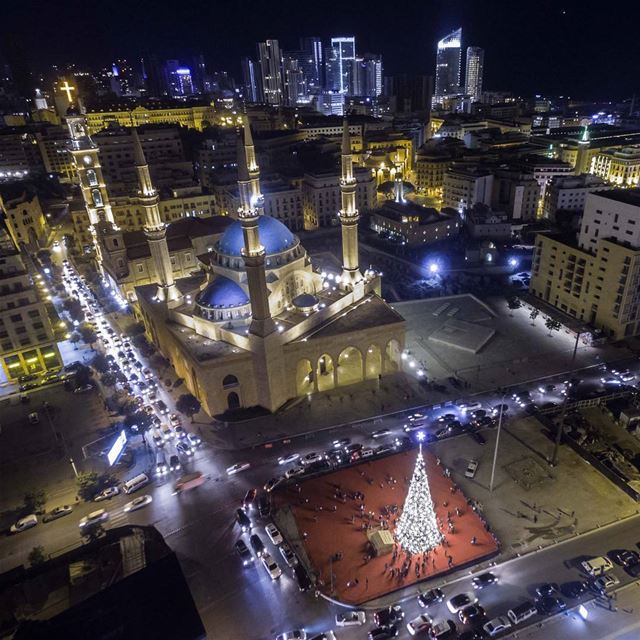 Lebanon: a message of peace 🕊🇱🇧🕊 to the world 🕊🌎🕊  lebanon  beirut... (Beirut Central District)