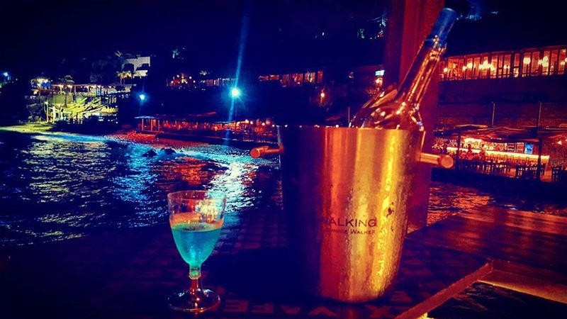  lebanon  batroun  kfaraabida  berbara  kaptn  beachbar  bluewine  blue ... (Kaptn)