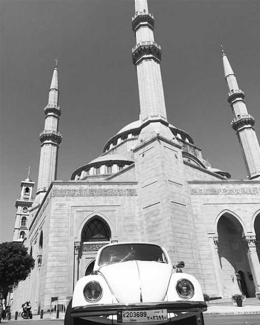  lebanon beirut livelovelebanon livelovebeirut downtown... (Mohammad Al Amin Mosque)