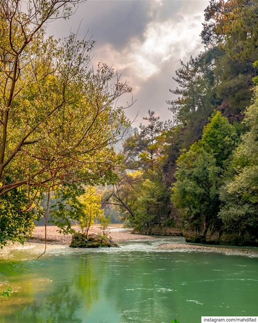  Lebanon chouwen lake pysglb mountains landscape nature photography igers... (Chouène, Mont-Liban, Lebanon)