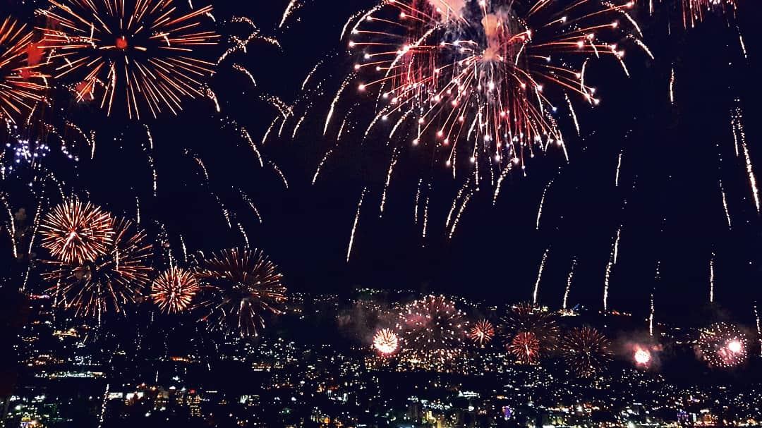  Lebanon  Jounieh  fireworks  festival ... (Nippon Sushi & Grill)