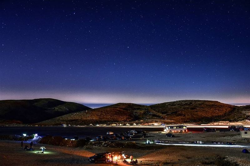  lebanon  kfardebian  faraya  warde  nightphotography  wearelebanon ... (Kfardebian-piste Warde)