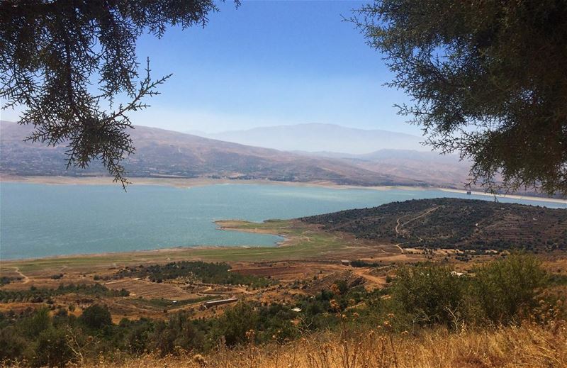  lebanon  lake  livelovelebanon  summer  holidays  estate  vacanze ... (Lake Qaraoun)