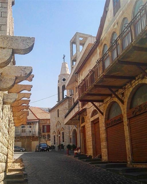  lebanon  lebanese  house  architecture  summer  summertime  vacation ... (Hammana)