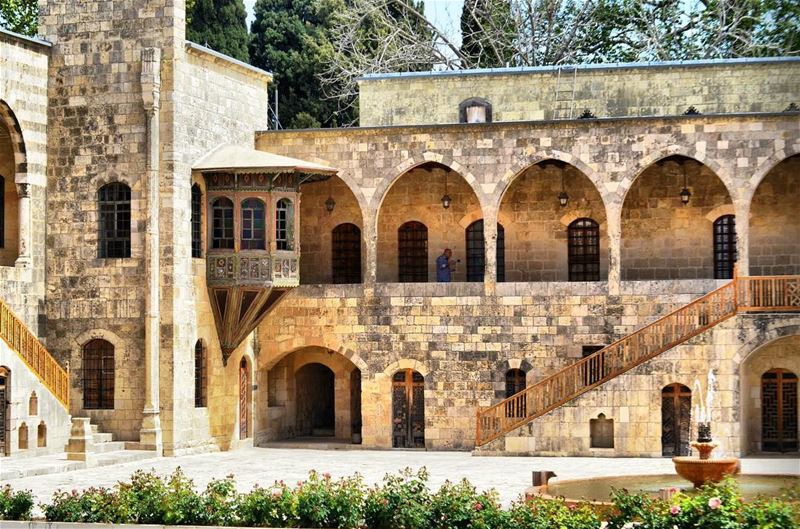  lebanon  lebanese  livelovelebanon  livelovebeirut  livelovearchitecture ... (Beiteddine Palace)