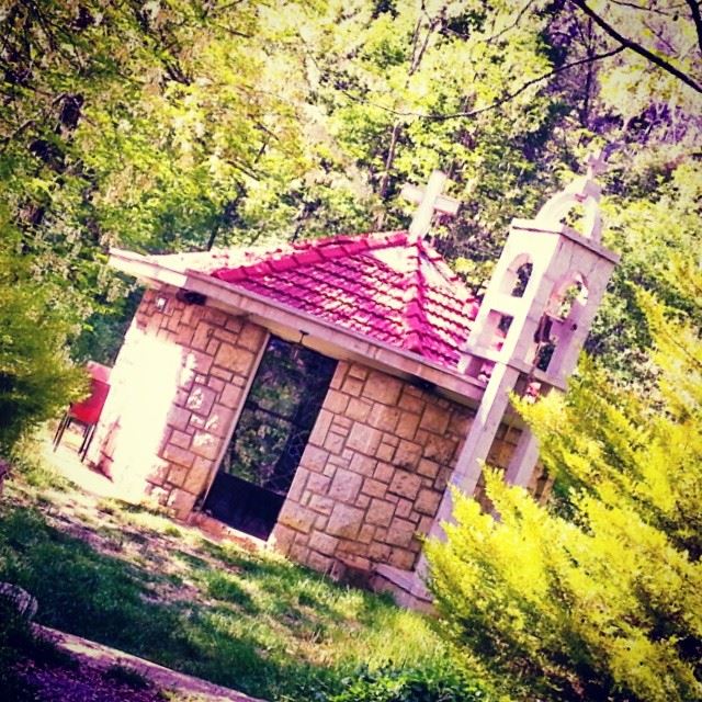  lebanon  mayrouba  sainterita  cabella  church  trees  cross  calm ...