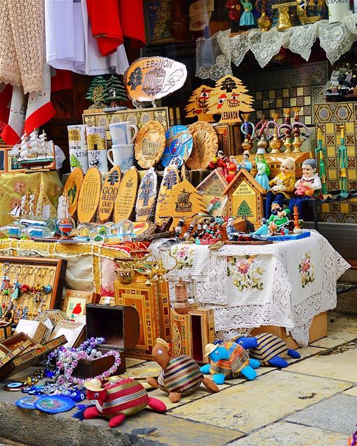  Lebanon  Meetlebanon  lebanonspotlights  lebanonhouses  lebanontimes ... (Old Souk- Jbeil)