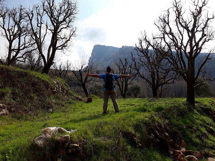  lebanon  nature  landscape  hiking  trekking  outdoors  mountain ...