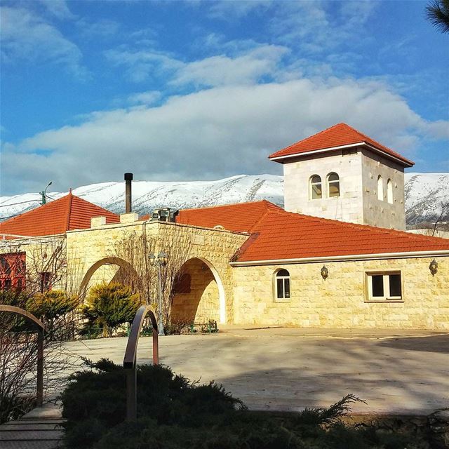 👋😍 lebanon  nature  naturelovers  natureporn  landscape  follow4follow ... (West Bekaa Country Club)