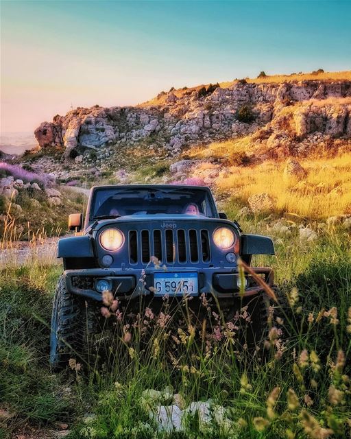  lebanon  offroad  offroading  jeep  sunset  mountains  scenery  sunsets ...