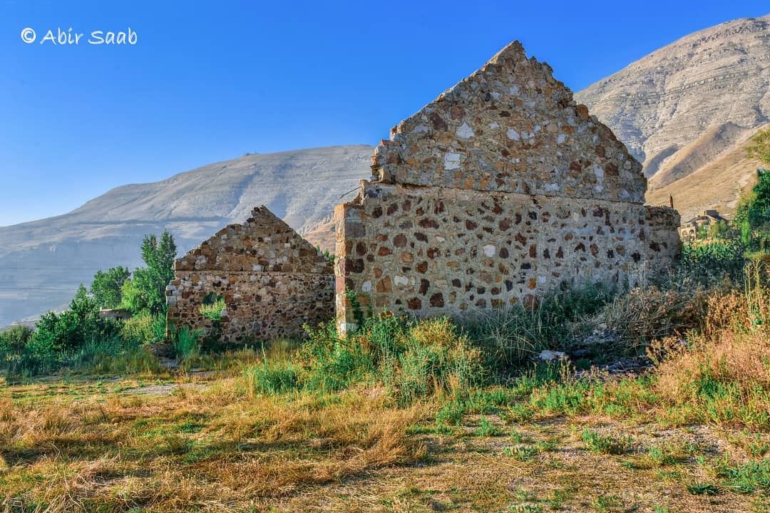  lebanon  sannine  mountain  old  house  ruins  landscaping ... (Sannin, Mont-Liban, Lebanon)