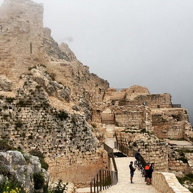  lebanon  southlebanon  aljanoub  alshakif  castle  architecture  mtb ...