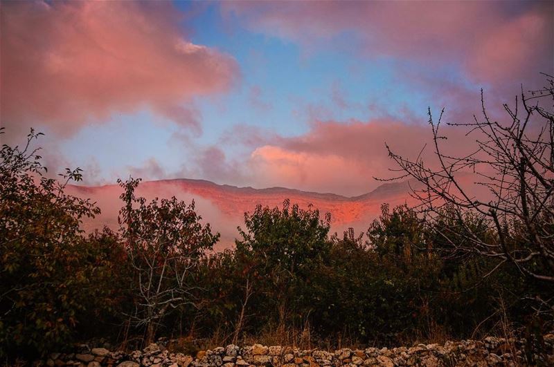  lebanon  sunset  mountains  scenery  sunsets  sunsetlovers  sunsetporn ...