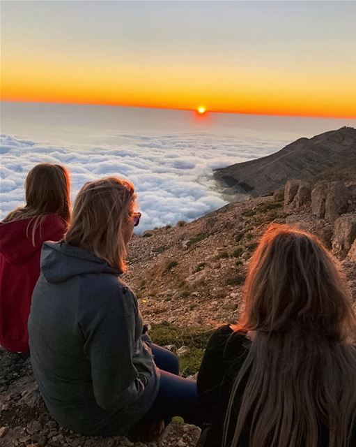  lebanon  sunset  mountains  scenery  sunsets  sunsetlovers  sunsetporn ...