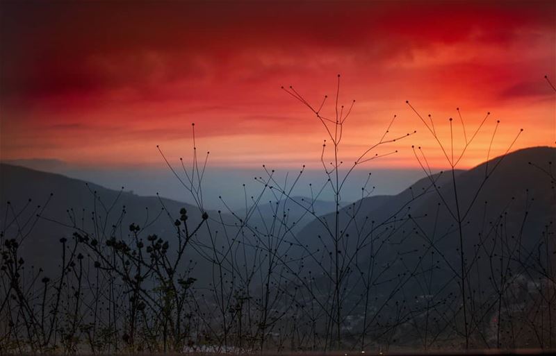  lebanon  sunset  mountains  scenery  sunsets  sunsetlovers  sunsetporn ... (Ehden, Lebanon)