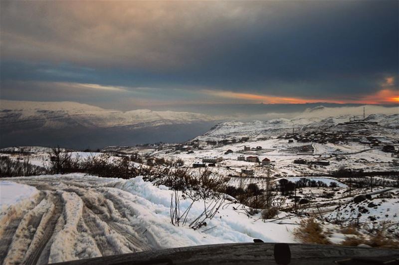 Lebanon Sunset Mountains Scenery
