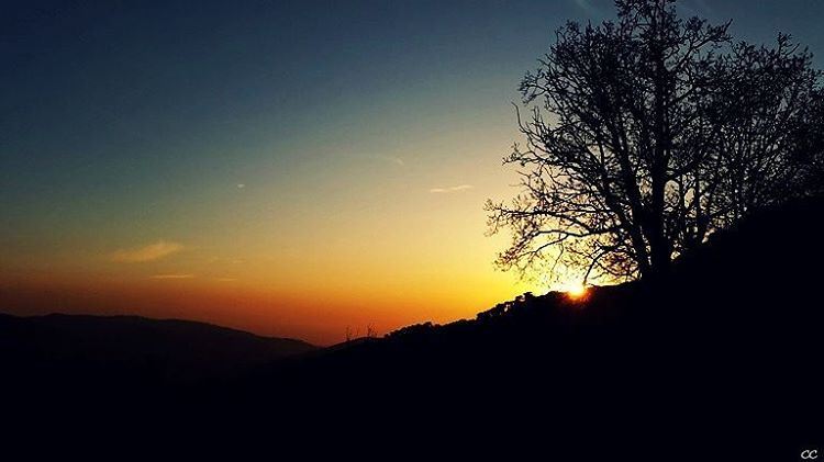  lebanon  sunset  sky  colors  baskinta  lebanonspotlights  whatsuplebanon...