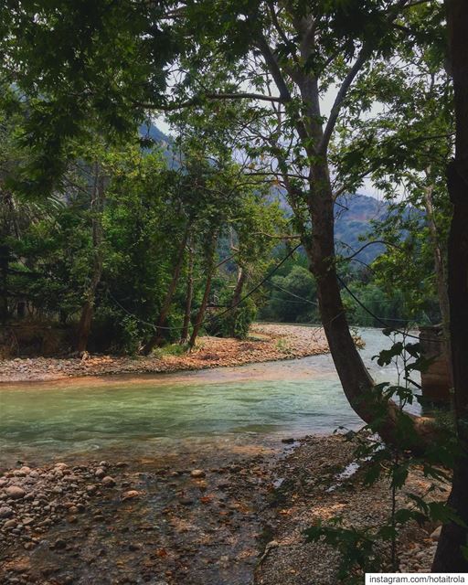  lebanon 🇱🇧, underneath it all, is naturally beautiful🌴🌞🌳🍀... (Zekrite)