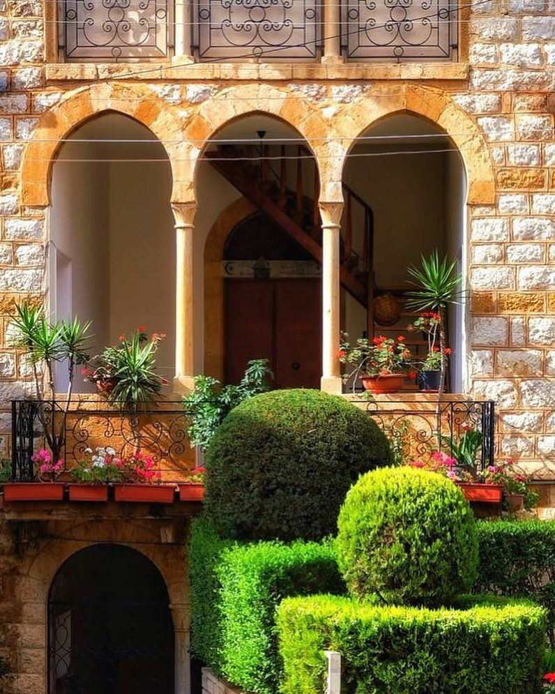  Lebanon بعبدات  naturelover  architecture  architecturephotography ... (Matn District)