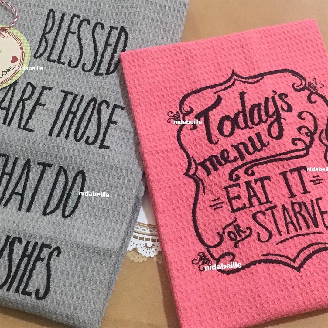 Let s bake LOVE ❤️kitchen set towel🍍Write it on fabric by nid d'abeille ...