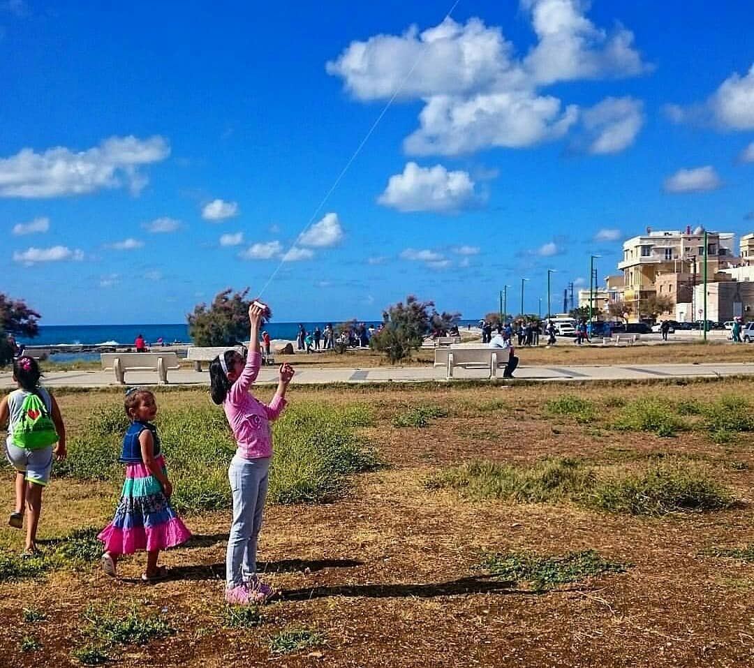 Let's go fly a kite ☁ ☀  takenbyme  throwback  ptk_Lebanon  visitlebanon ... (Tyre, Lebanon)