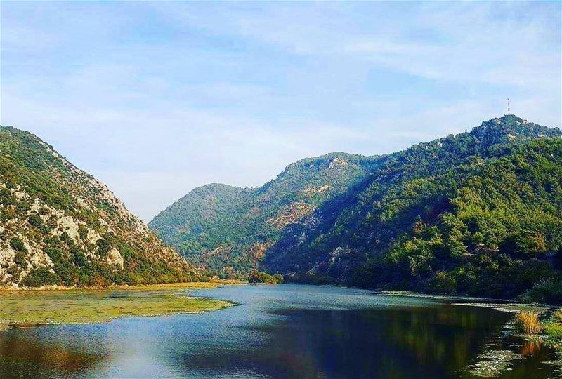 Let the serenity of nature fill your soul with peace🍃 hikingadventure... (Ouyoun El Samak Waterfalls)