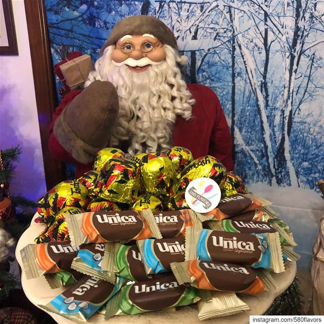 Let us all say goodbye to Santa 🎅👋 see you next year 😍❤️ and ty for all... (Ehden, Lebanon)