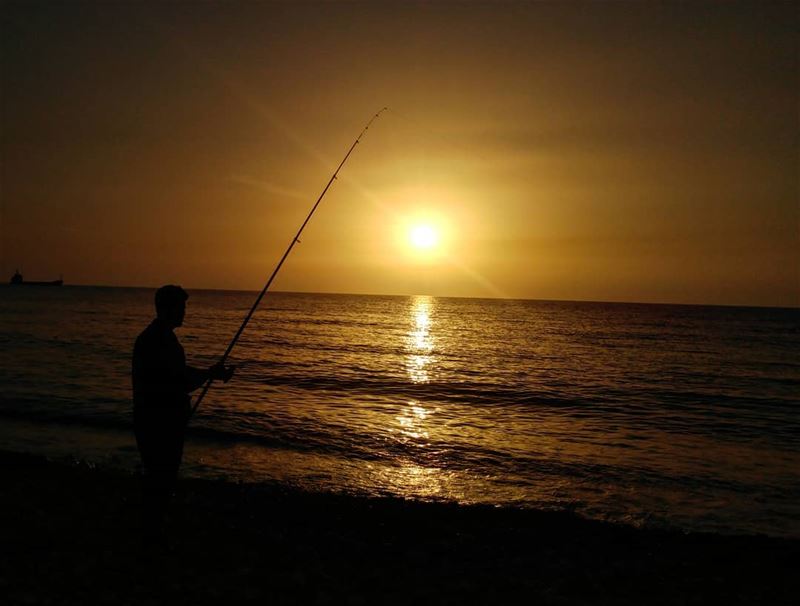 Lets Lure the SUN 🌞🎣......... lebanoninapicture ... (Saïda, Al Janub, Lebanon)