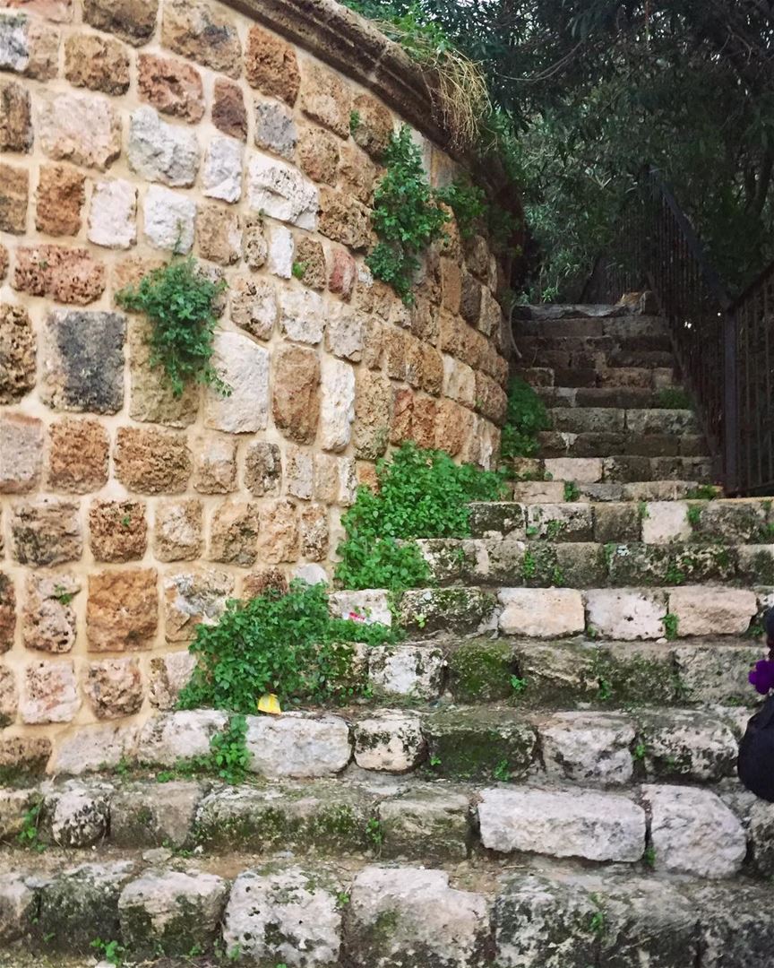 Life is a series of steps..... byblos  lebanon  quotes  livelovebyblos... (Byblos - Jbeil)