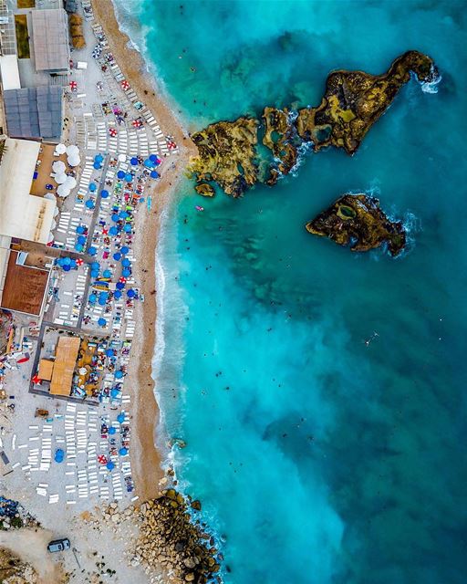 Life is better at the beach 🍸😎 Do you agree? LiveLoveBatroun  🇱🇧 ❤️... (Kfar Abida)