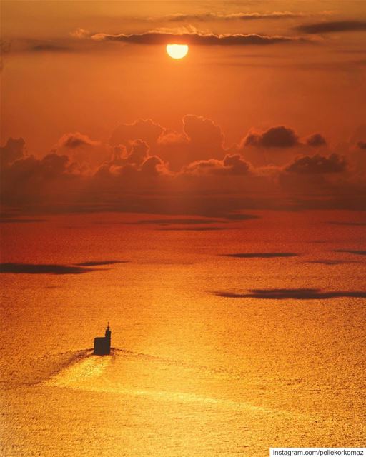 Life without a defined purpose is similar to a boat without a crew in the... (جونية - Jounieh)