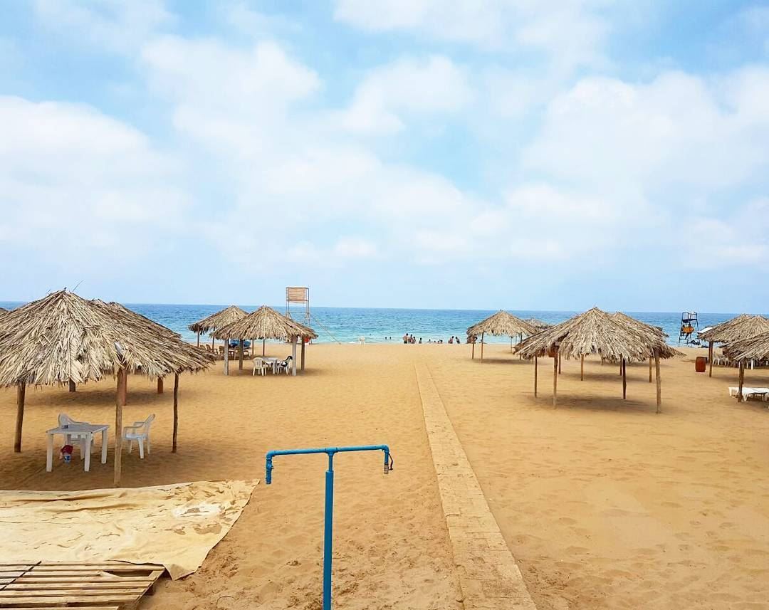 ❤❤❤🏊🏊🇱🇧 lifeisbeautiful  relaxing  summertime  bestofthebest ... (Al Jisr Beach)