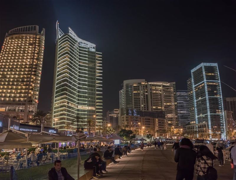 Lights of Beirut 🇱🇧🌃🇱🇧 .... lebanon  beirut  beirutcityguide ... (Zaitunay Bay)