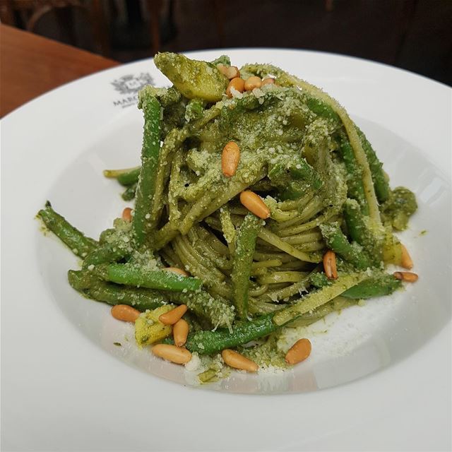 Linguine with pesto sauce, green beans & potatoes!  TheUrbanPotato....... (Margherita Mare)