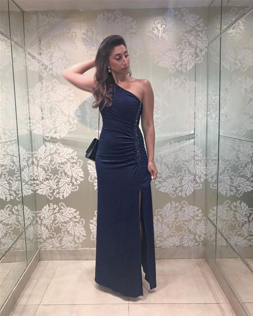 Little navy dress 👗..... newyorkdress  ootd  lotd  ootdshare ... (Fih, Liban-Nord, Lebanon)