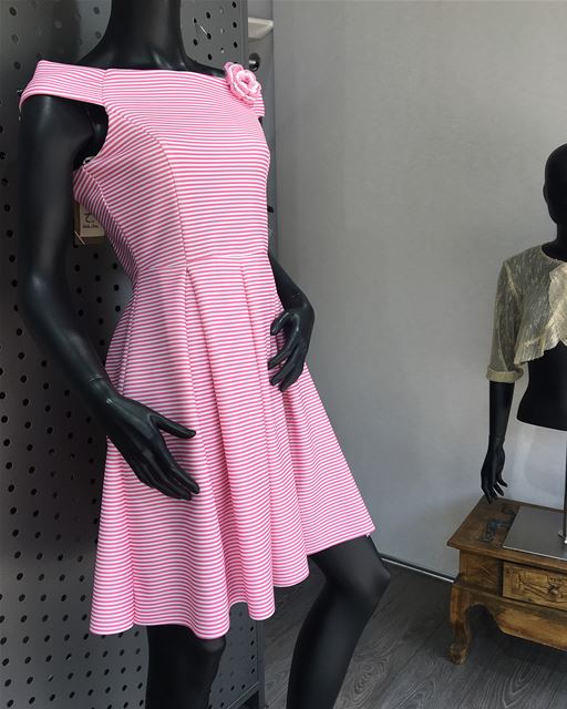 Little pink dress 🤩DailySketchLook 332 shopping  italian  boutique ... (Er Râbié, Mont-Liban, Lebanon)