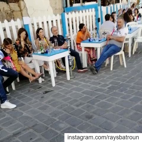 Live from RAY’s  lebanon  batroun  bahsa  beach  raysbatroun  chilling ... (RAY's Batroun)