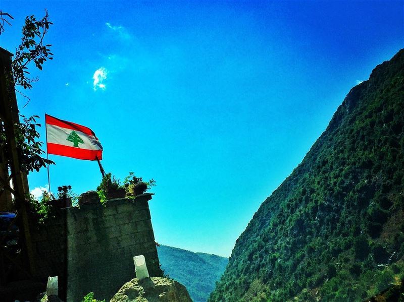 Live Love Lebanon 🇱🇧 ♥️🇱🇧 ... (Yahchouch)