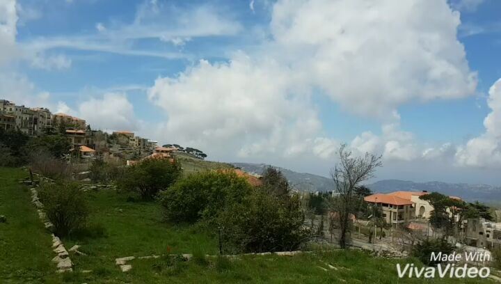 Live the moment...right ig_respect  ig_lebanon  insta_lebanon ... (Lebanon)