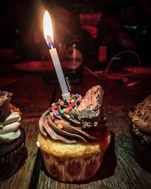  liveloveachrafieh  cupcakes  candles  livelovefood  livelovelebanon ...