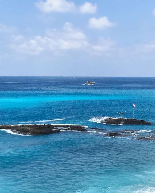  livelovebeirut  livelovelebanon  insta_lebanon  livelovenature ... (Batroûn)