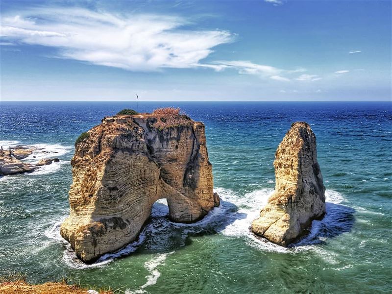  livelovebeirut  livelovelebanon  lebanon  beirut  whatsuplebanon ... (Rouche Rocks)