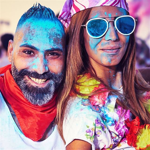 LiveLoveColor.For this  lovely  couple,  Life can't get more  colorful...