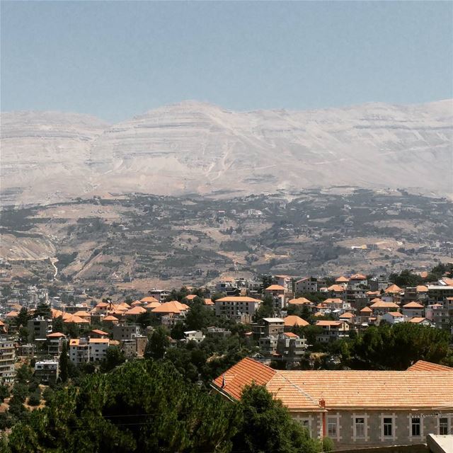  livelovehasroun  livelovelebanon  Lebanon  lebanon_hdr  hd_lebanon ... (Hasroun)