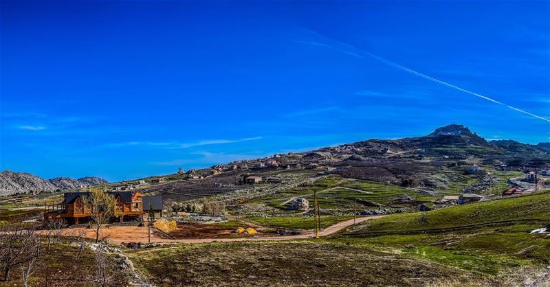  livelovelebanon  livelovelaklouk  lovelebanon  panoramic  hdr ... (El Laklouk, Mont-Liban, Lebanon)